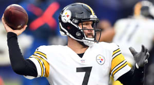 Ben Roethlisberger throws a pass.